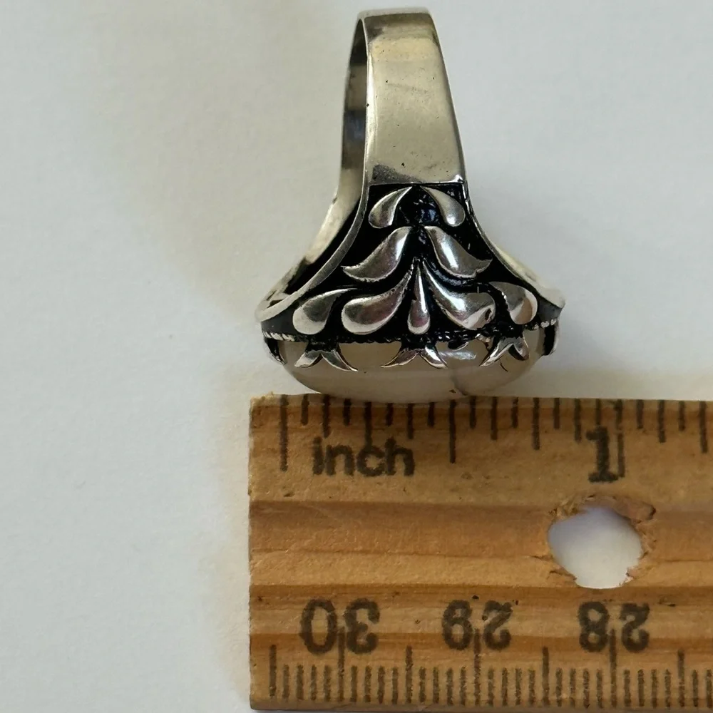 925 Silver size 10.75 white / grey stone ring